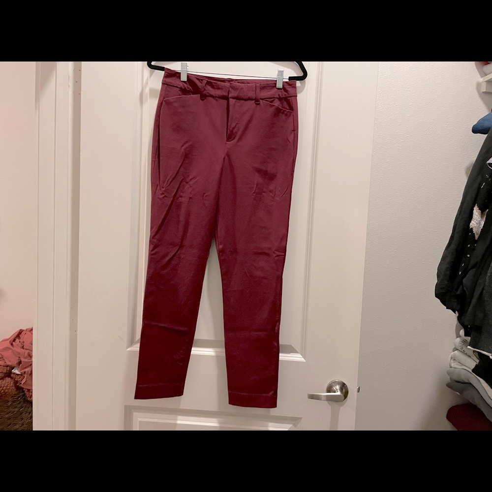 HIGH RISE PIXIE PANTS